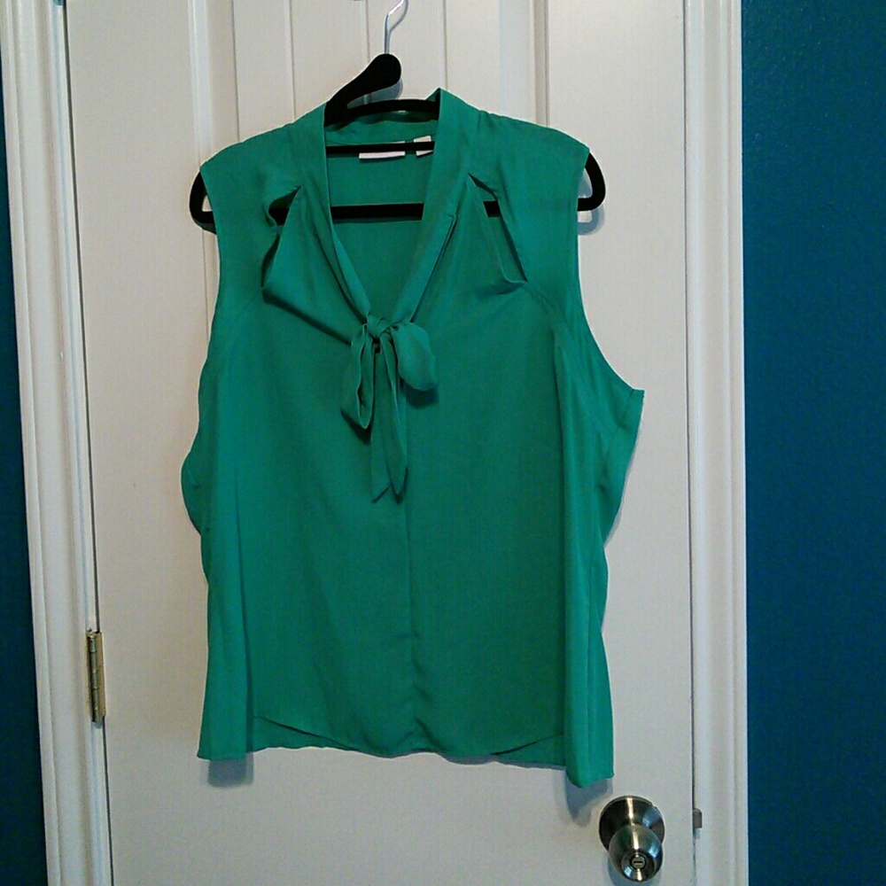 New York and Company Green Sleeveless Blouse